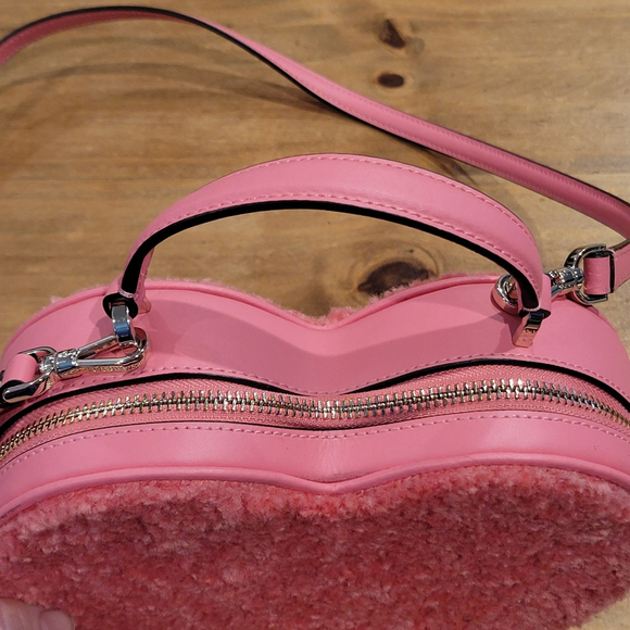 Kate Spade Love Shack Heart Crossbody Bag Pink Faux Fur Sherpa Pomegranate - Picture 10 of 12